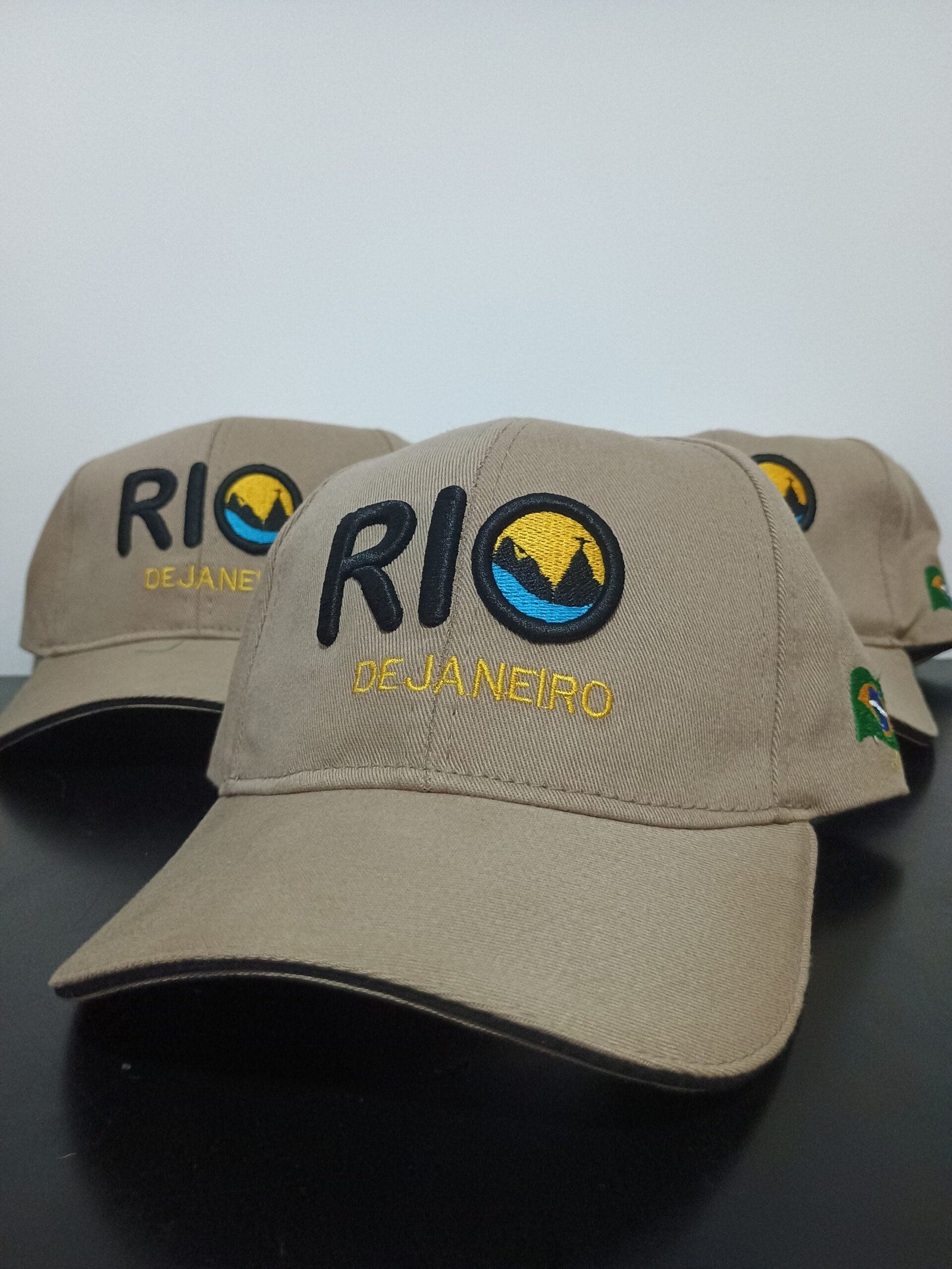 Investindo no Seu Visual: O Custo-Benefício dos Bonés Personalizados - inspiração 1