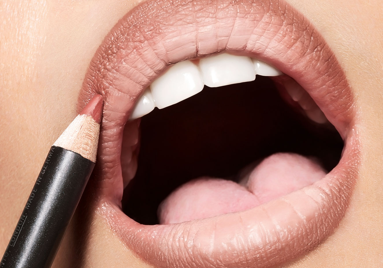 Técnica de Contorno: Definição e Preenchimento para um Visual Sofisticado - inspiração 1