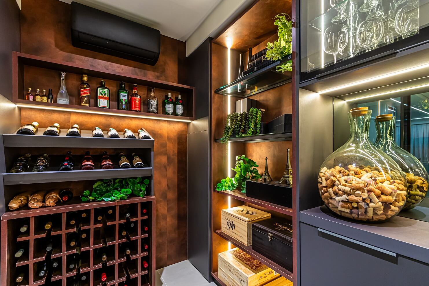 Design e Acabamento: Integrando a Adega ao Seu Estilo - inspiração 1