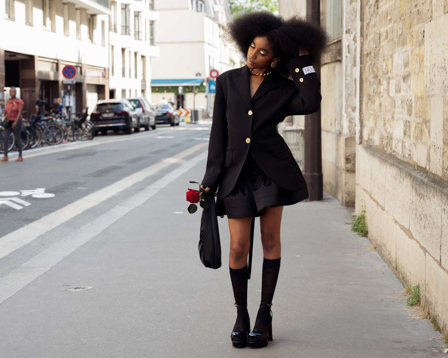 Peças-chave para um guarda-roupa Dark Academia - inspiração 1