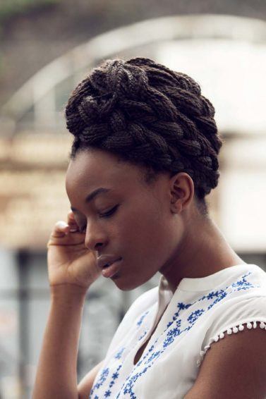 Senegalese Twists: Elegância e Praticidade em Cada Trama - inspiração 1