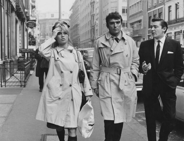 5 ideias de títulos:
1. Guia Completo: Como Apoiar o Comércio Local em Suas Viagens
2. Turismo Ético: Impacto Positivo na Economia e Cultura Local
3. Descubra o Sabor Autêntico: Dicas para Comer em Restaurantes Locais
4. Artesanato Local: Valorize a Cultura e Leve Lembranças Únicas
5. Turismo de Base Comunitária: Uma Experiência Transformadora