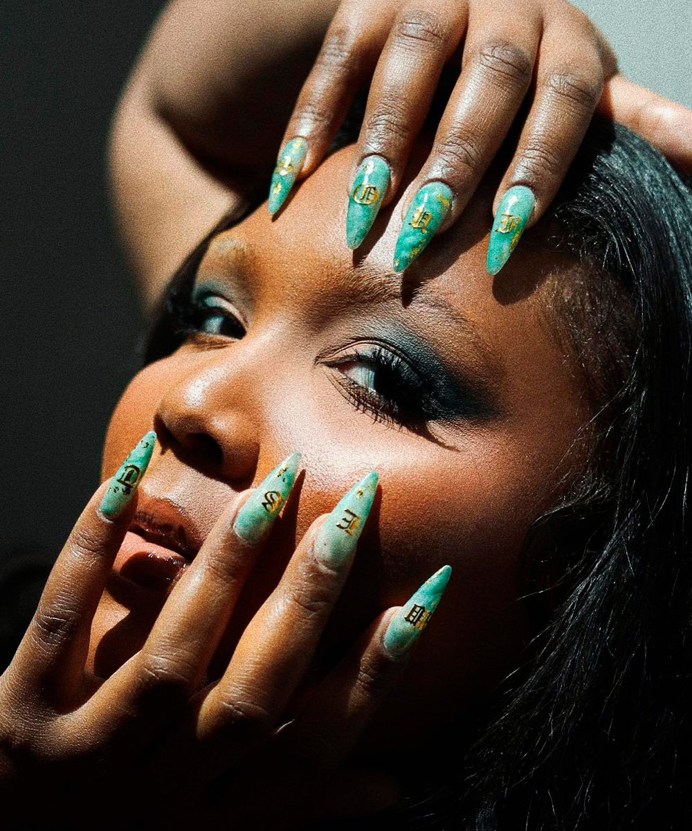 bio de manicure simples vs completa