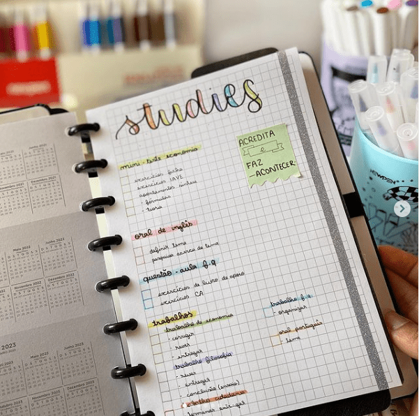 caderno inteligente para estudos
