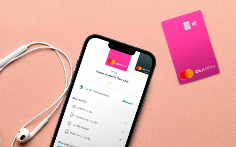 1. Como abrir conta para recém-nascido: Guia completo. 2. Menores de 16 anos: Entenda a representação bancária. 3. Contas digitais para jovens: Vantagens e desvantagens. 4. Documentos essenciais para abrir conta para seu filho. 5. Comparativo: Bancos físicos vs. digitais para contas de menores.