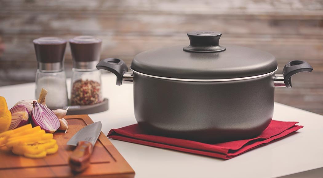 Desvendando o Processo de Cura: Por Que Sua Panela de Cerâmica Precisa Disso?