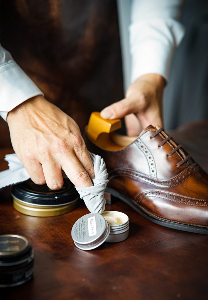 Diferenças entre Couro de Alce e Outros Couros Premium: Cuidados Específicos