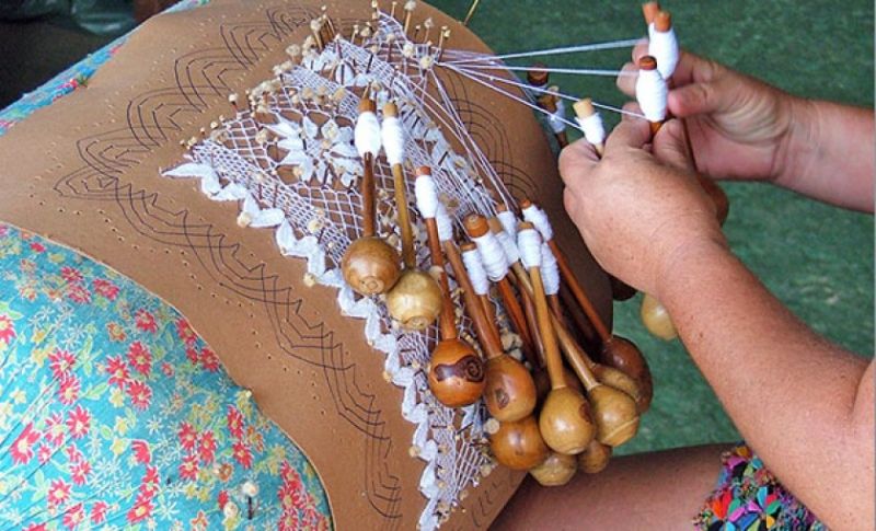 como cuidar de sapatos de tecido de renda de bilros