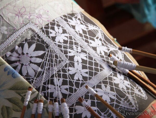 Evite Erros Comuns: O Que Não Fazer ao Lavar Sapatos de Renda