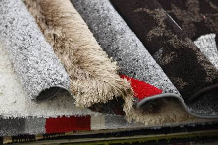 Vinagre branco: O segredo para remover manchas difíceis de tapetes