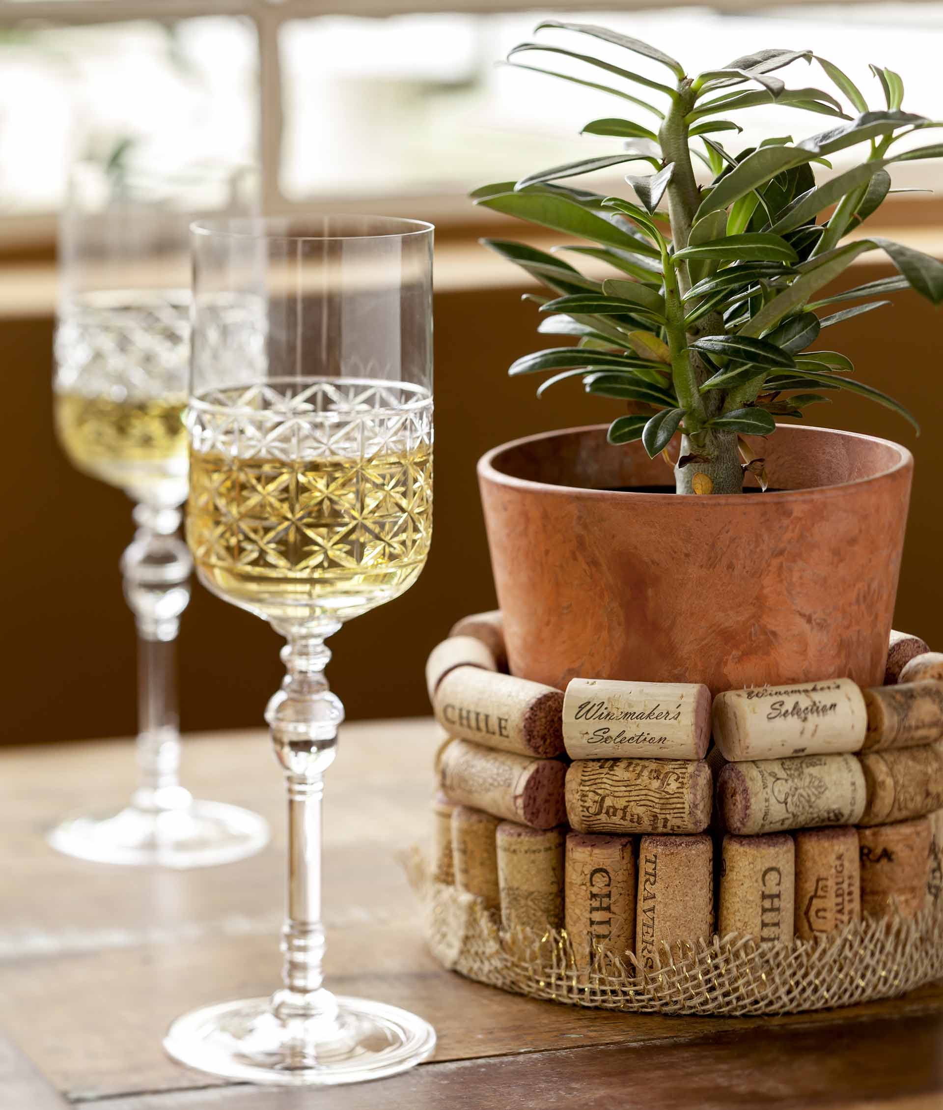 Inspirações Criativas: Outros Artesanatos Incríveis com Rolhas de Vinho