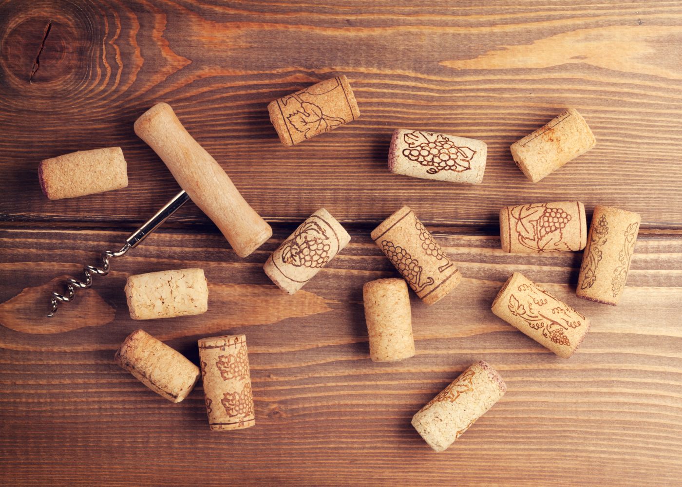 Inspirações Criativas: Outros Artesanatos Incríveis com Rolhas de Vinho