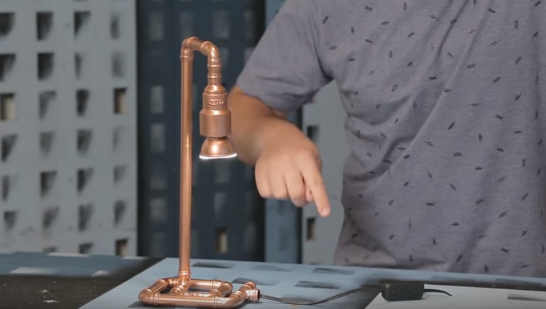 Dicas de Segurança Essenciais ao Montar sua Luminária Elétrica