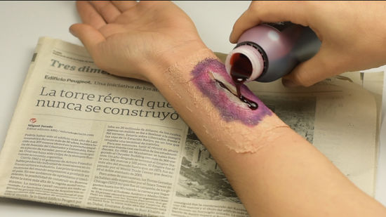 como fazer maquiagem de ferida falsa