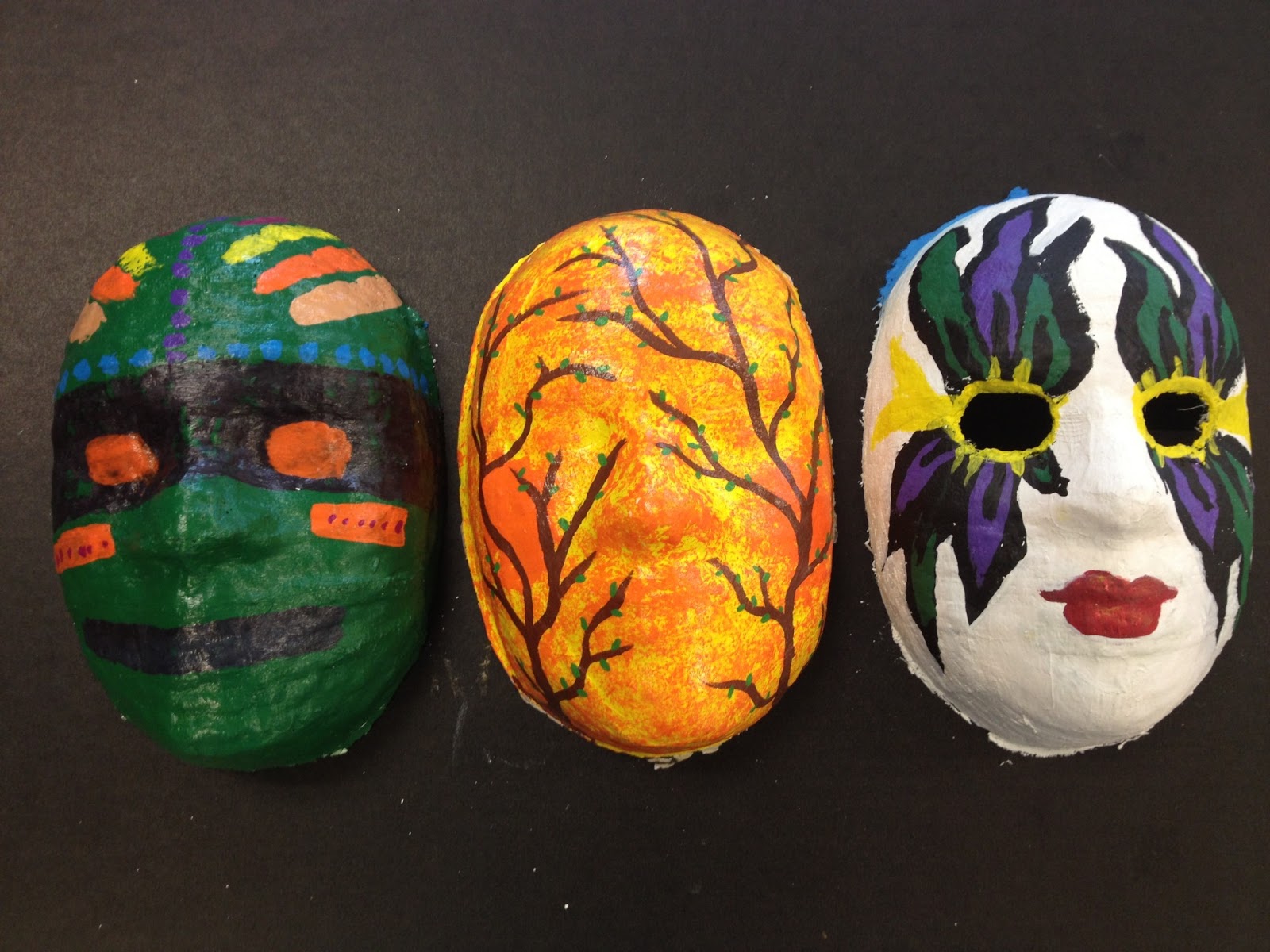 ideias criativas para fazer máscara de teatro