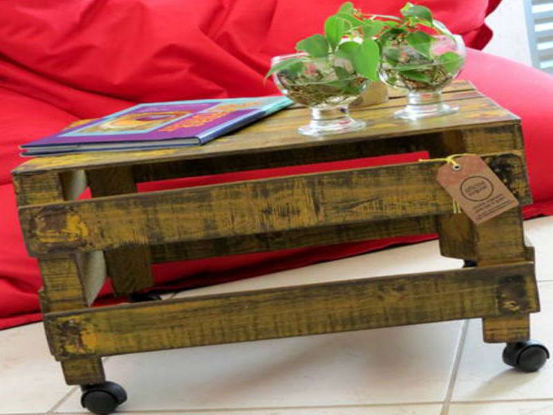 Guia Completo de Tintas e Vernizes para Móveis de Madeira DIY