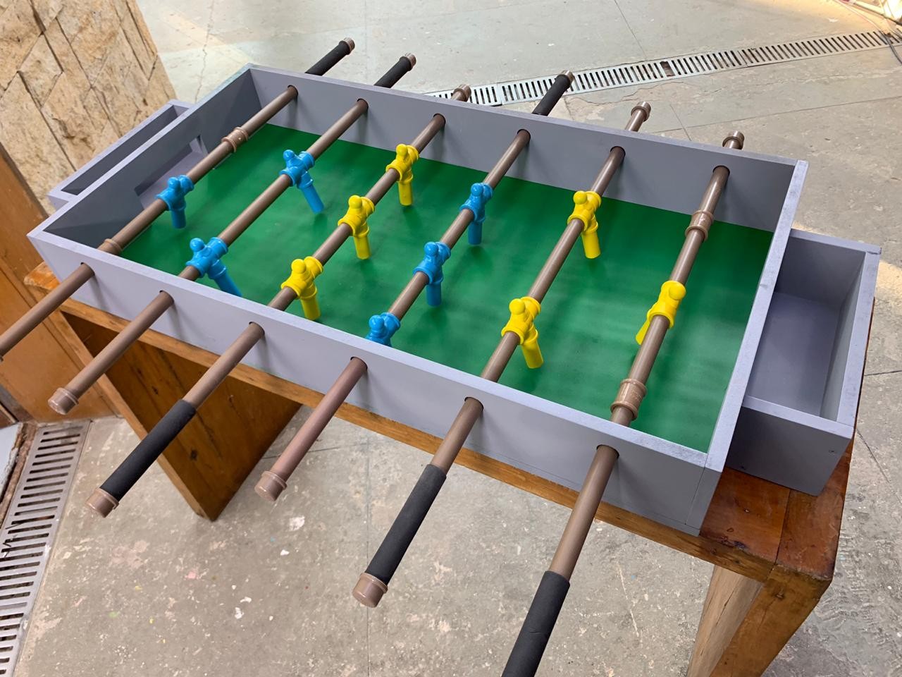 Guia Completo de Materiais para sua Mesa de Jogos DIY