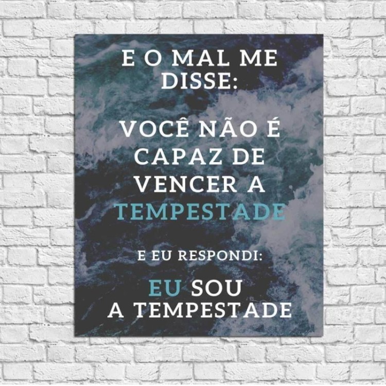 Comparativo: Canva vs VistaCreate para Pôsteres