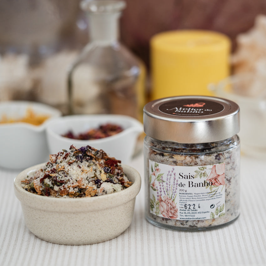 Escalda-pés Relaxante: Receitas e Dicas para Aliviar o Cansaço