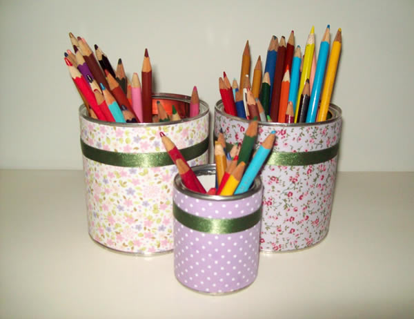 como fazer um porta-lápis de lata de leite