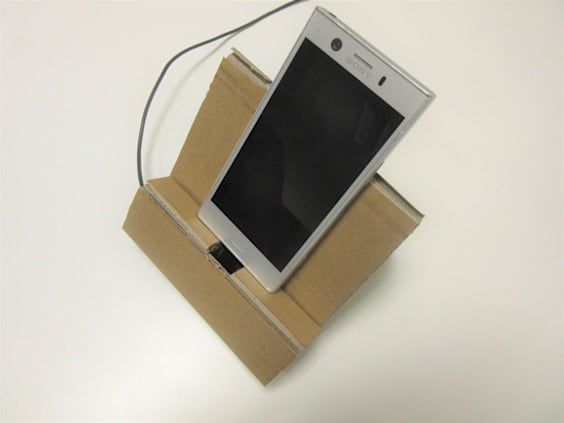 5 Ideias de Pintura para Personalizar seu Suporte de Celular de Argila