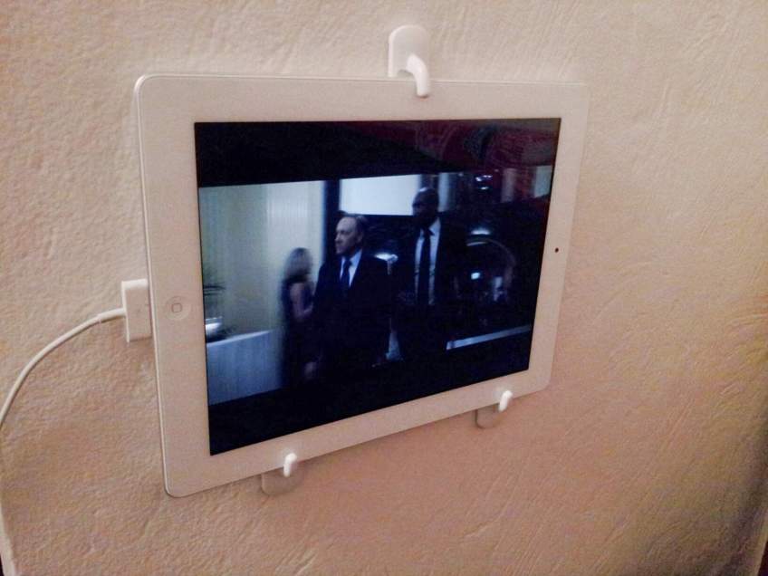 como fazer um suporte de gesso para tablet com efeito marmorizado