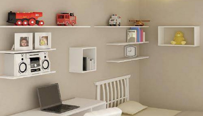 ideias de decoração com prateleira invisível