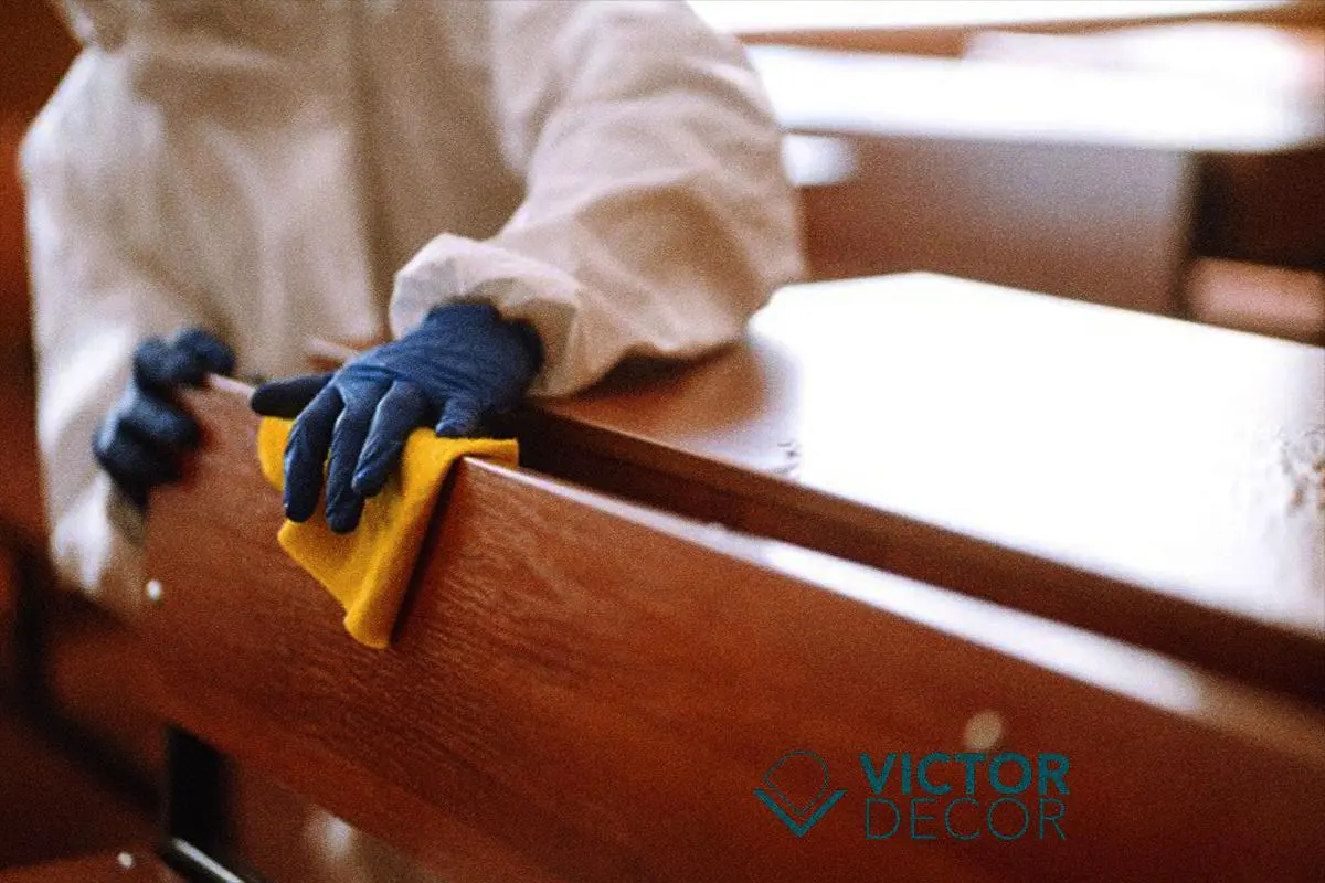 Dicas para conservar móveis de madeira em áreas úmidas