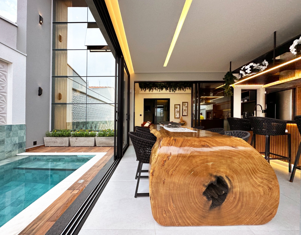 Dicas Essenciais para Organizar Utensílios de Churrasco em Ambientes Pequenos