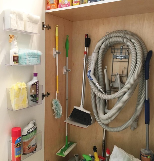 Guia Completo de Suportes de Parede para Organizar Utensílios de Limpeza