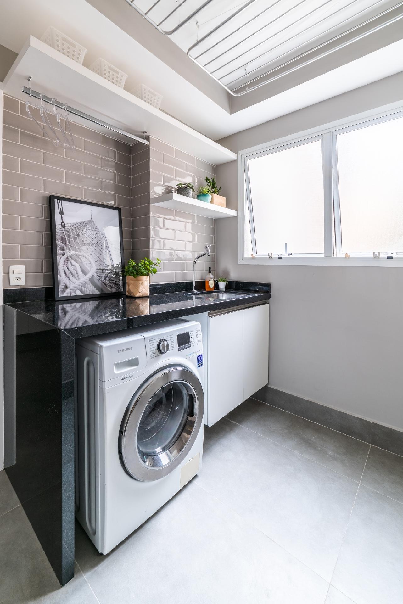 Transforme sua área de serviço: ideias criativas com nichos e acessórios