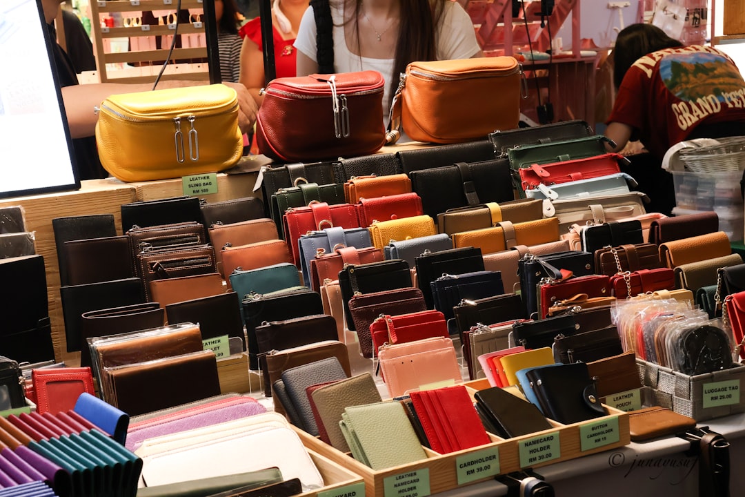 Nécessaires Essenciais: Como Setorizar Sua Bolsa e Evitar a Bagunça