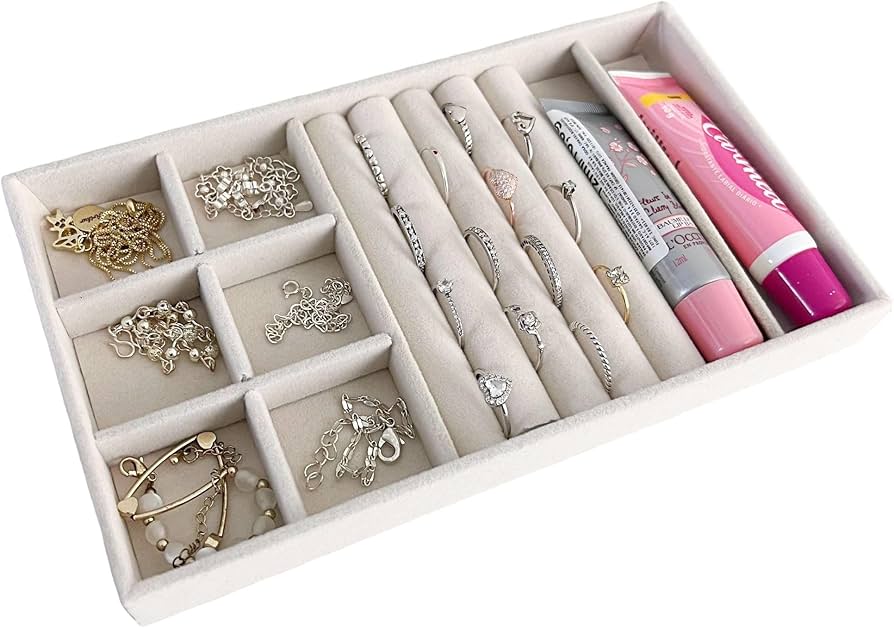 Erros Comuns ao Guardar Bijuterias e Como Evitá-los