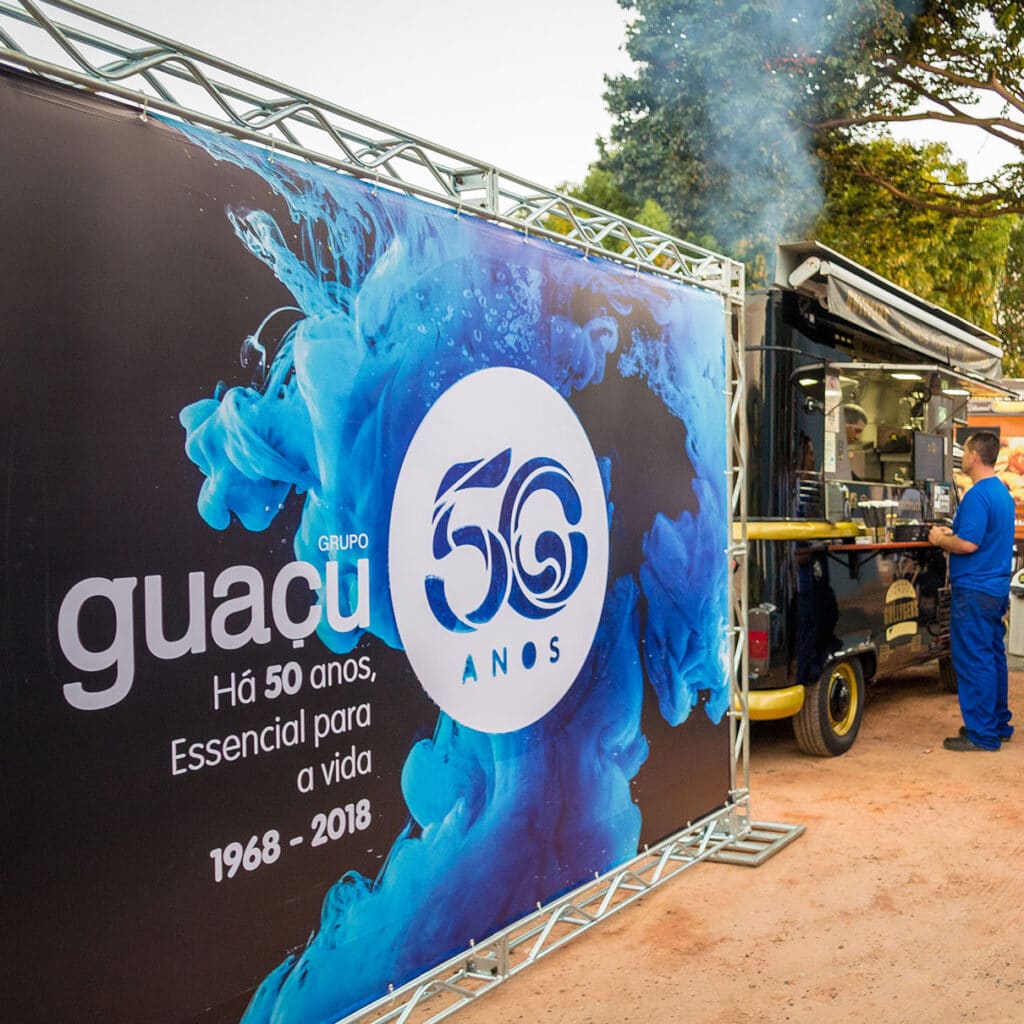 Entretenimento e Atrações: Tornando sua Festa Corporativa Inesquecível