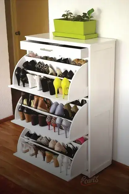 DIY: Enchimentos Caseiros para Manter o Formato dos Seus Sapatos