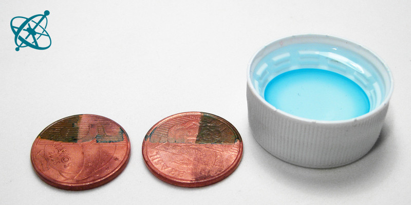 como tirar azinhavre de moedas