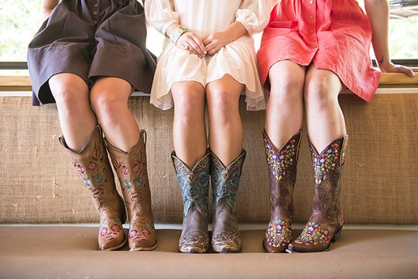 Como usar bota country feminina preta