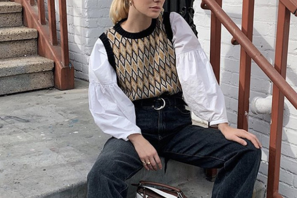 Colete de Tricô: Do Escritório ao Happy Hour com Estilo