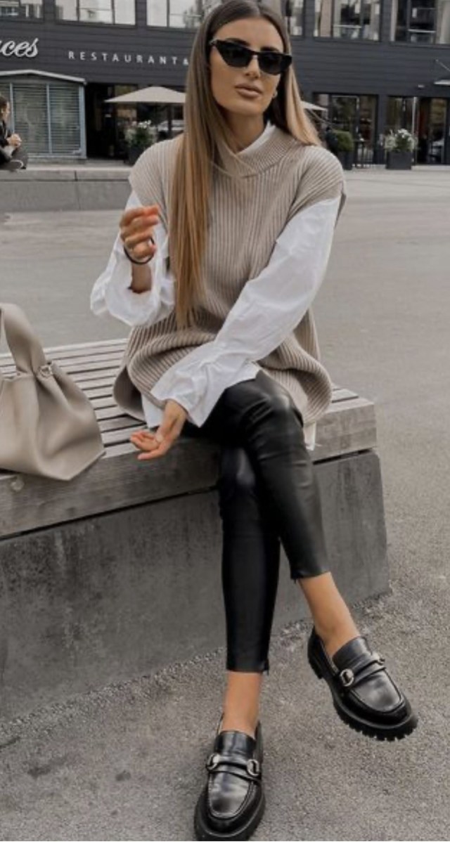 legging de couro vs legging suplex para looks casuais