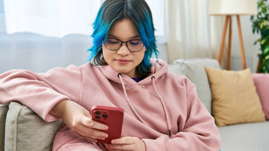 Como usar a lupa do iPhone para leitura