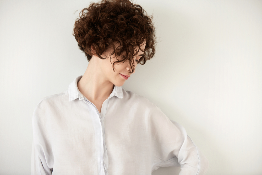 Visagismo: Como Usar o Corte de Cabelo para Harmonizar o Rosto Redondo