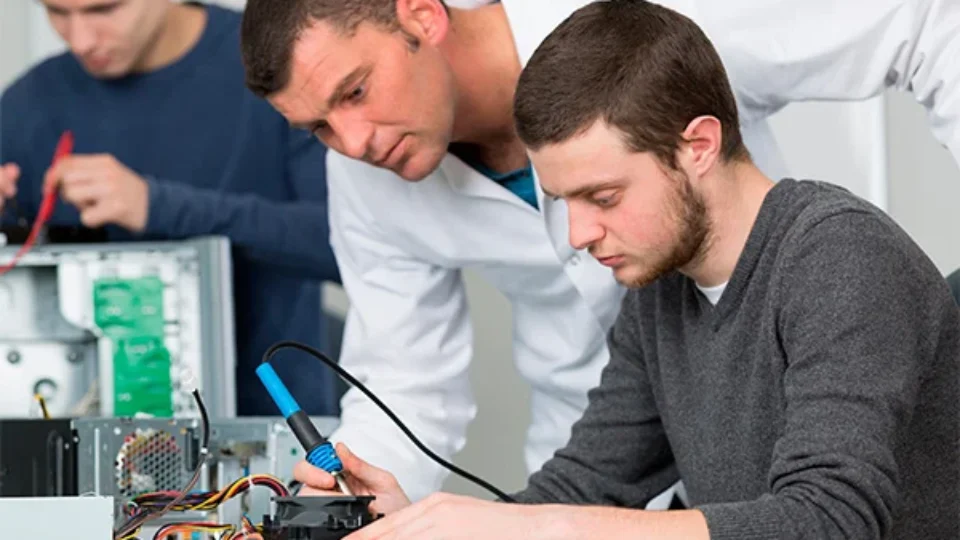 Mercado de trabalho para técnicos em Saúde: Onde atuar?