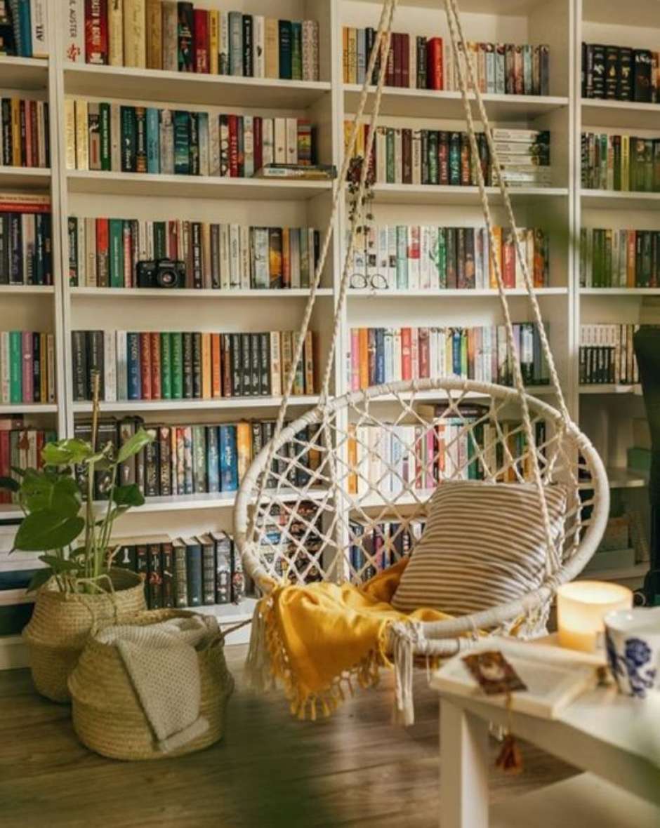 organizar livros em casa