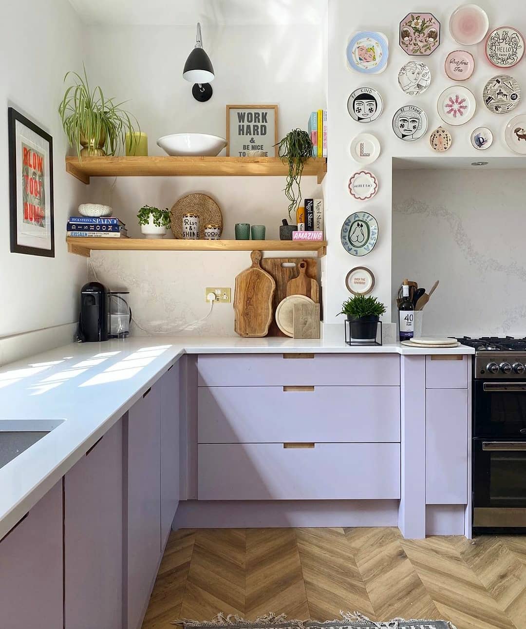 quanto custa instalar prateleiras na cozinha