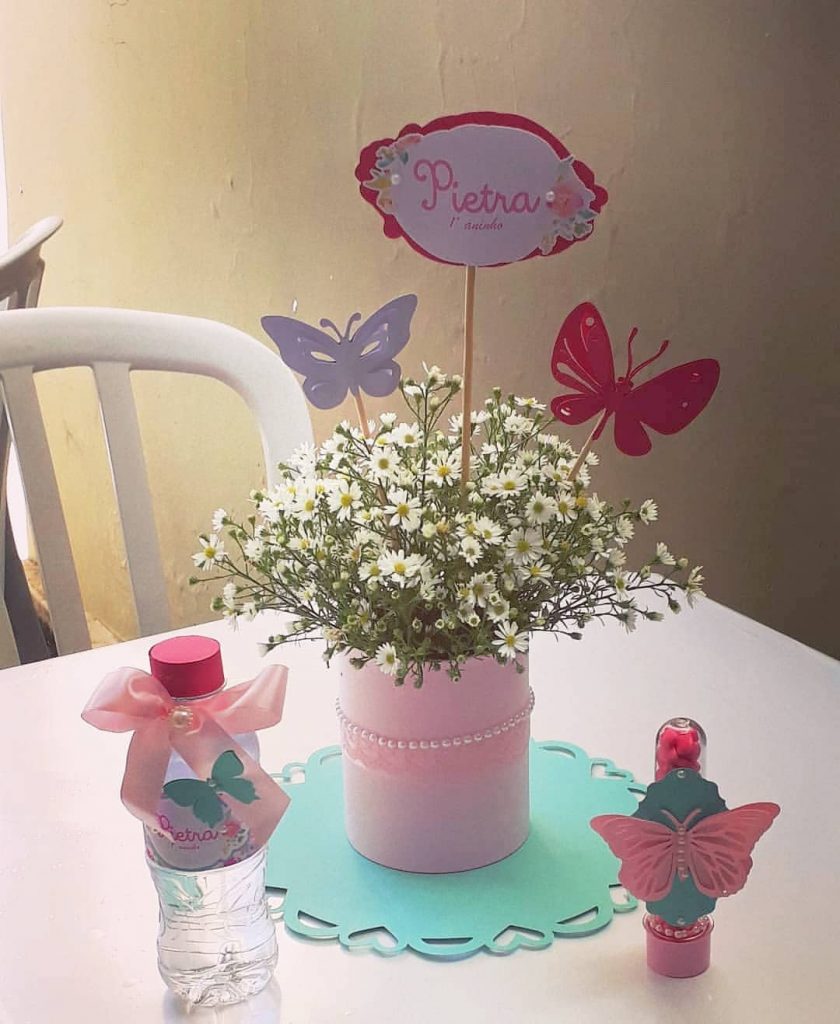 erros comuns ao fazer decoração de festa com papel