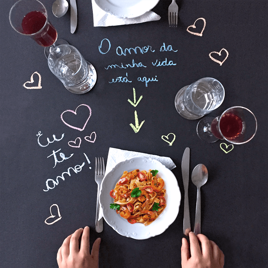quanto custa decorar mesa jantar romântico