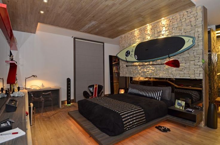 decoração de quarto de solteiro masculino