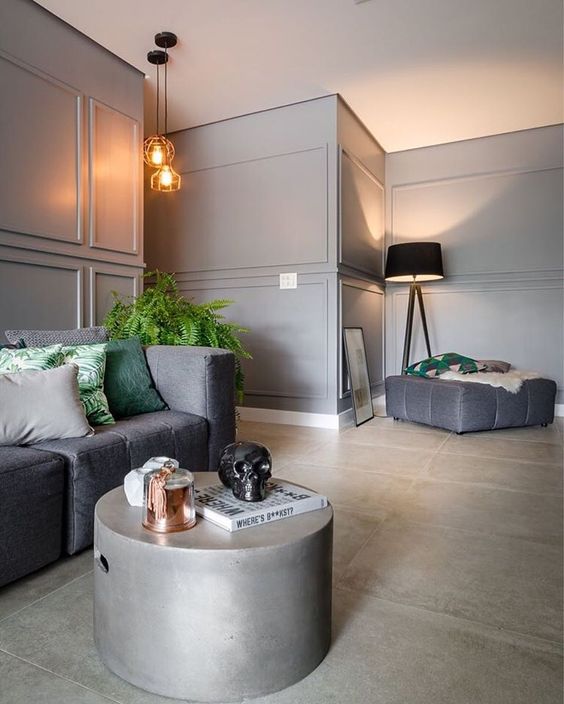 ideias de decoração para sala com parede cinza