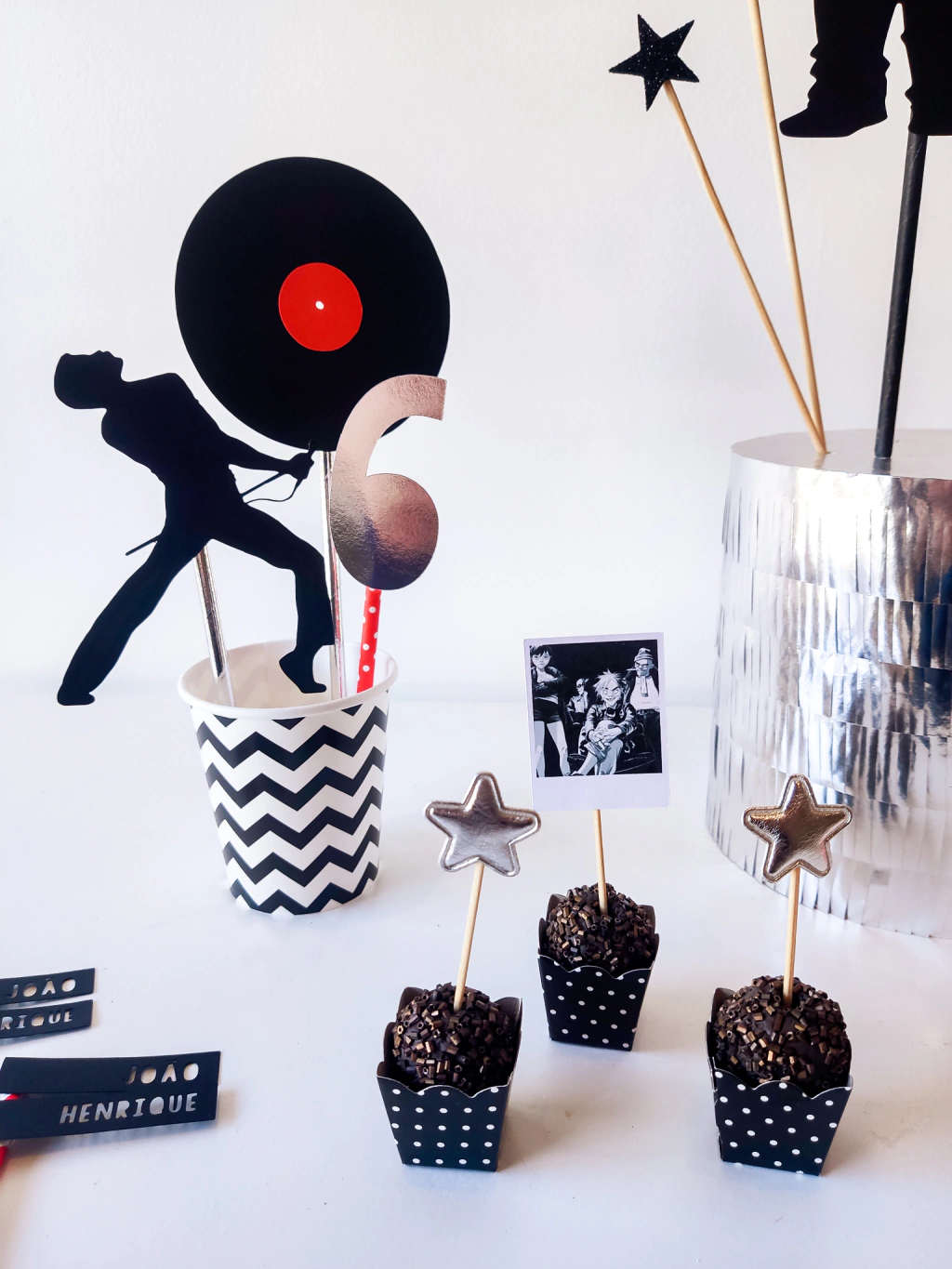 ideias de decoração rock n roll para quarto