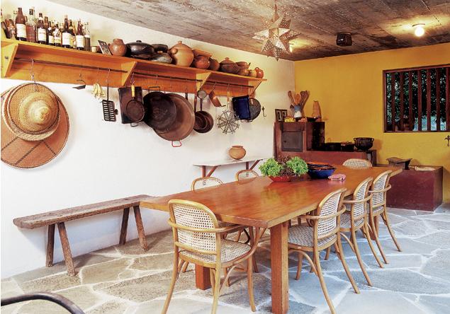 como escolher a madeira ideal para decoração rústica de casa de campo